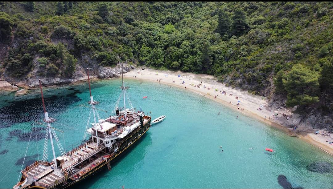 Blue Lagoon Cruise departing from Ormos Panagias