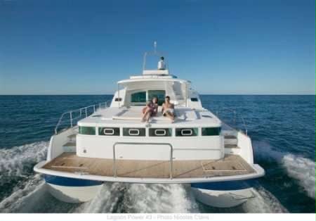 Crociera Privata in Catamarano da Ormos Panagias alla Blue Lagoon e all'Isola di Diaporos