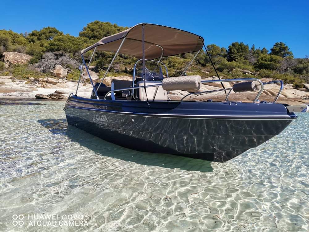 Rent a Boat without licence (for 8 people), Vourvourou